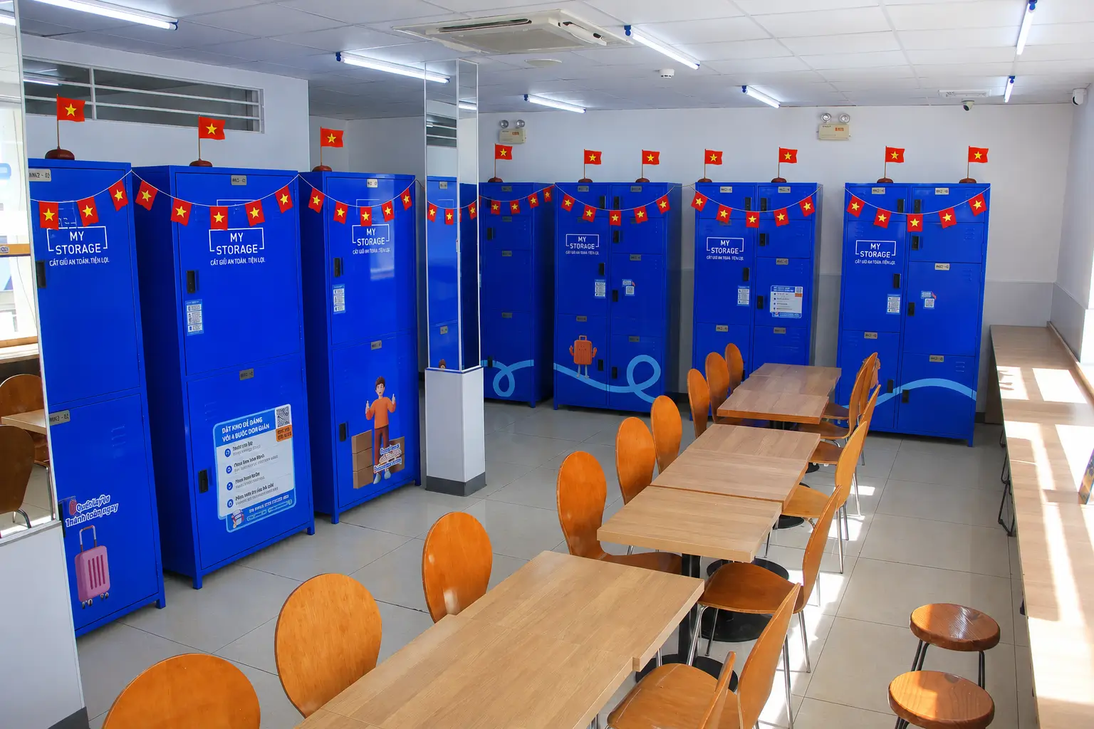 Không gian MyStorage trang trí mừng lễ