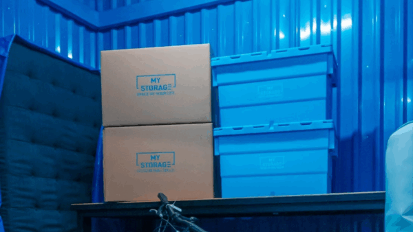 Sắp xếp thùng carton, thùng nhựa lưu trữ đồ một cách hợp lý Sắp xếp thùng carton, thùng nhựa lưu trữ đồ một cách hợp lý
