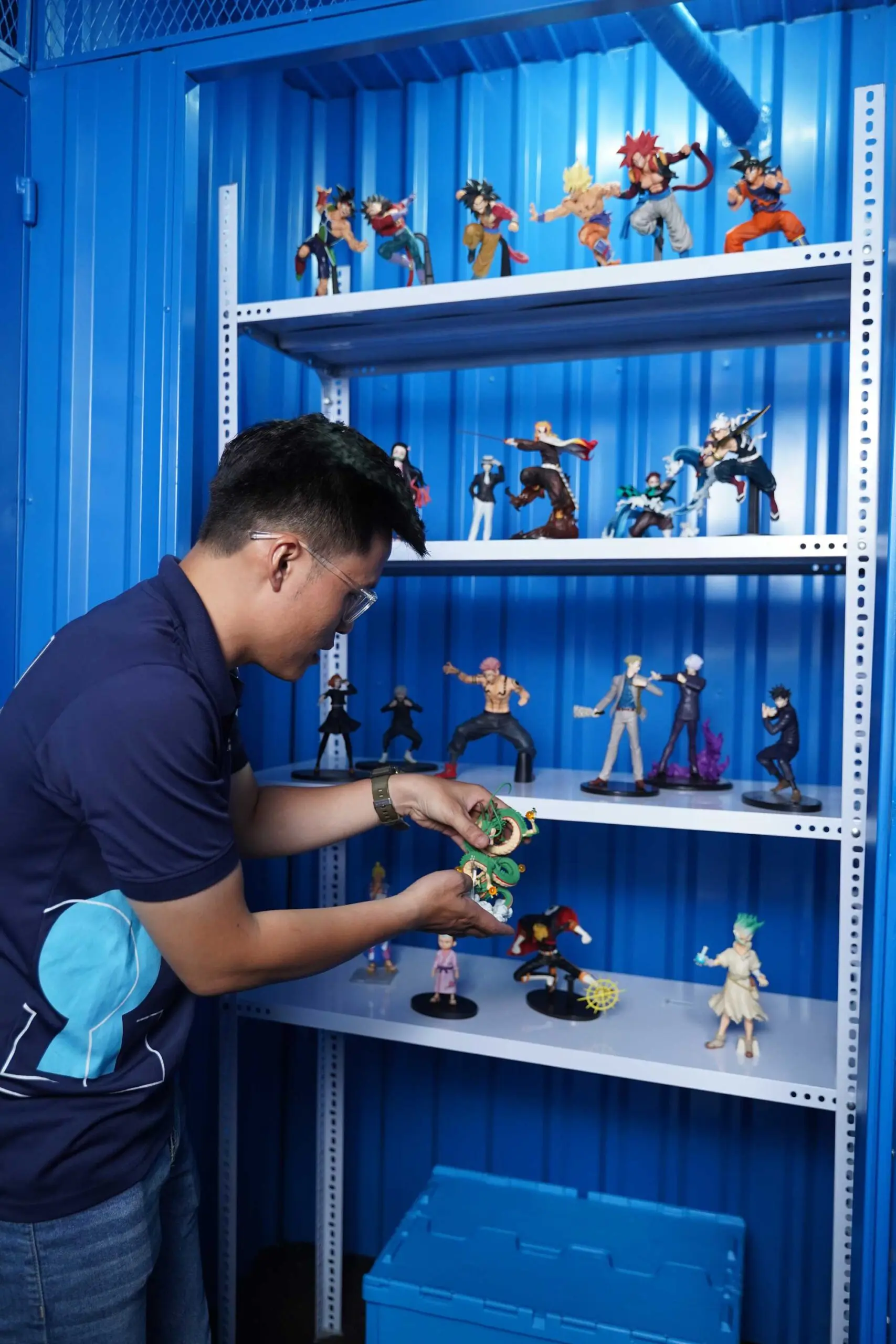 Lưu trữ mô hình, đồ chơi trong kho